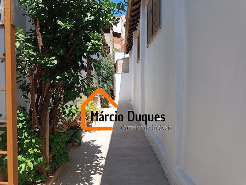 Casa à venda 3 quartos 2 vagas - Nova Lima