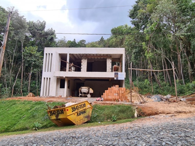 Casa em Condômino Vale da Mata-Rio Acima  cód. 0026 